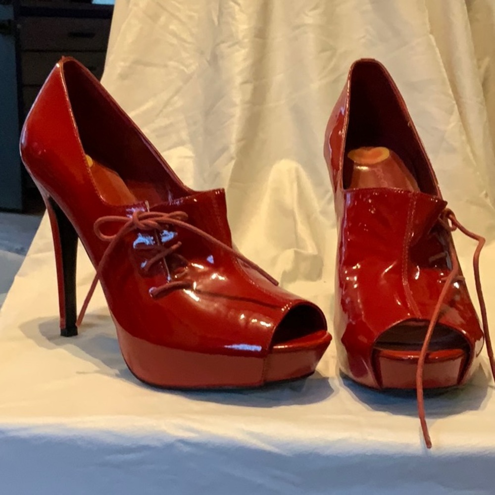 Platform peep toe lace up red Patton leather heels